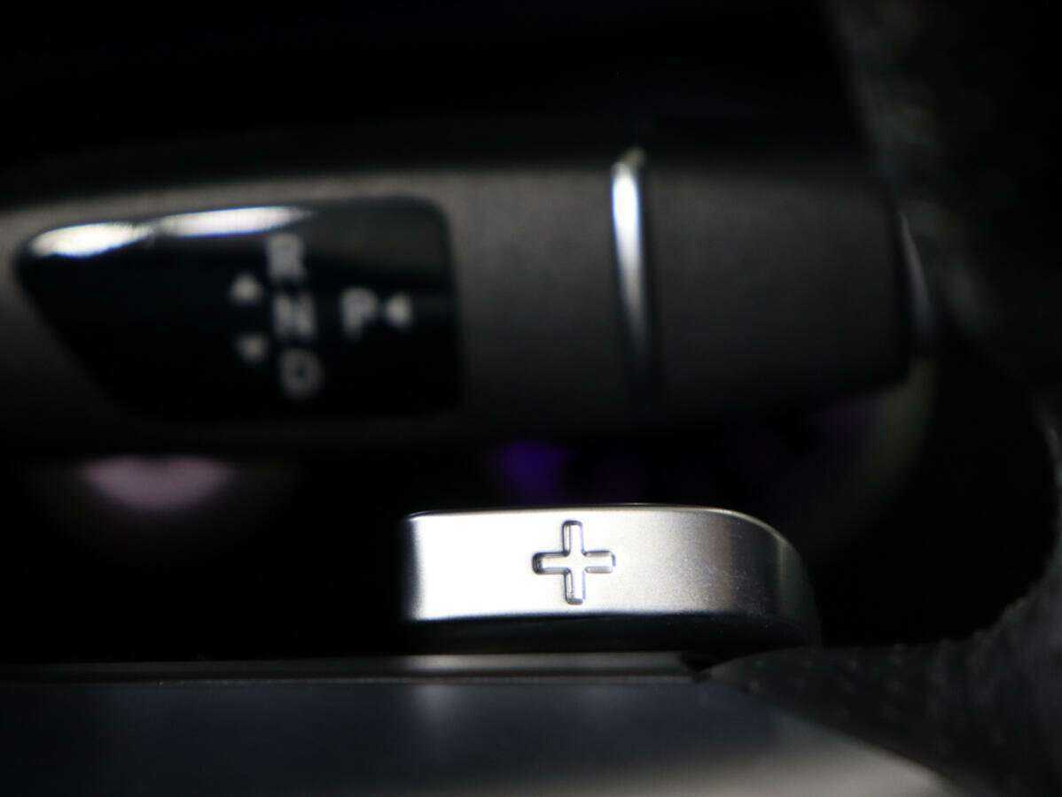 Mercedes-Benz E-Класс с пробегом — 2021 год. Фото: #12