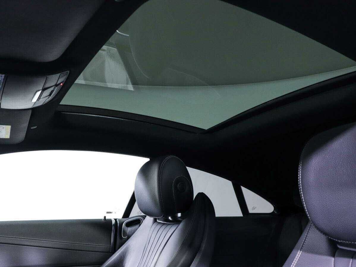 Mercedes-Benz E-Класс с пробегом — 2021 год. Фото: #18
