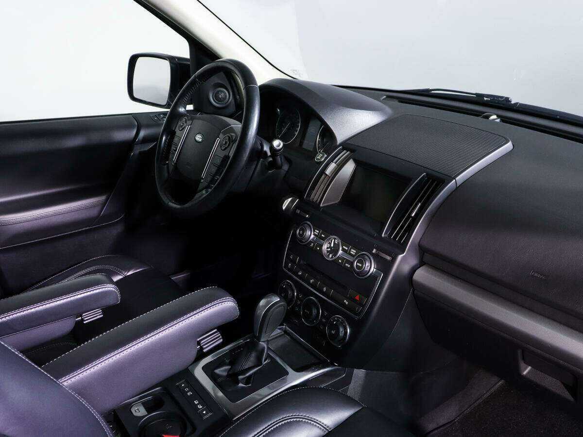 Land Rover Freelander с пробегом — 2013 год. Фото: #6