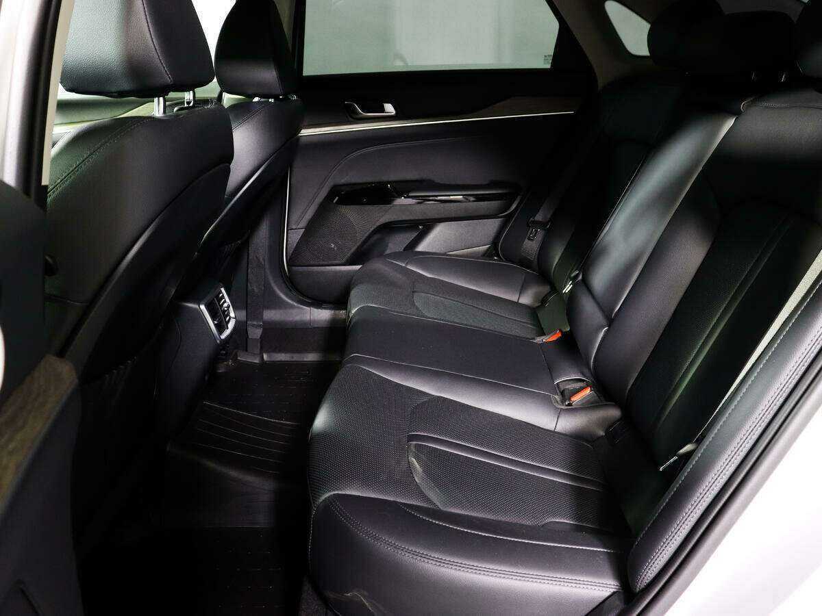 Kia K5 с пробегом — 2021 год. Фото: #8