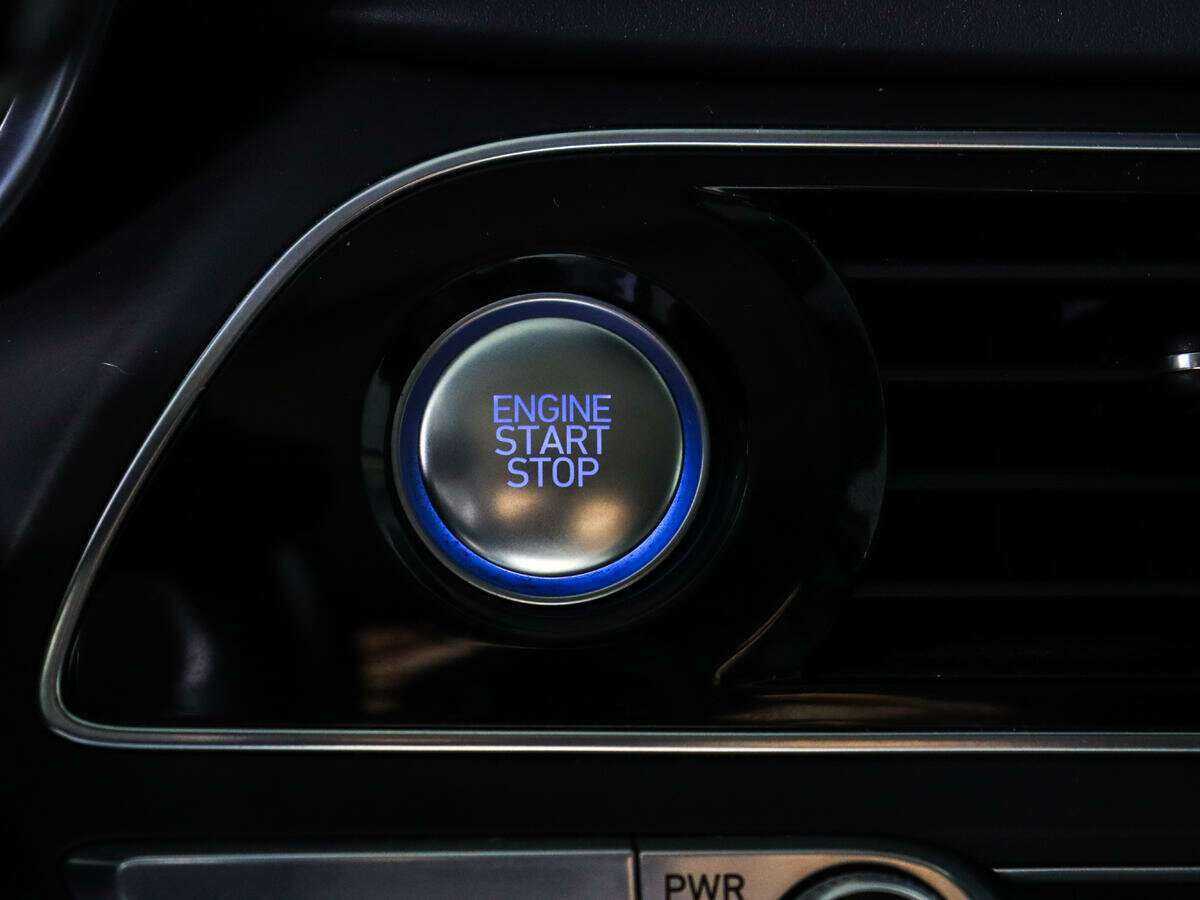 Genesis G70 с пробегом — 2019 год. Фото: #18