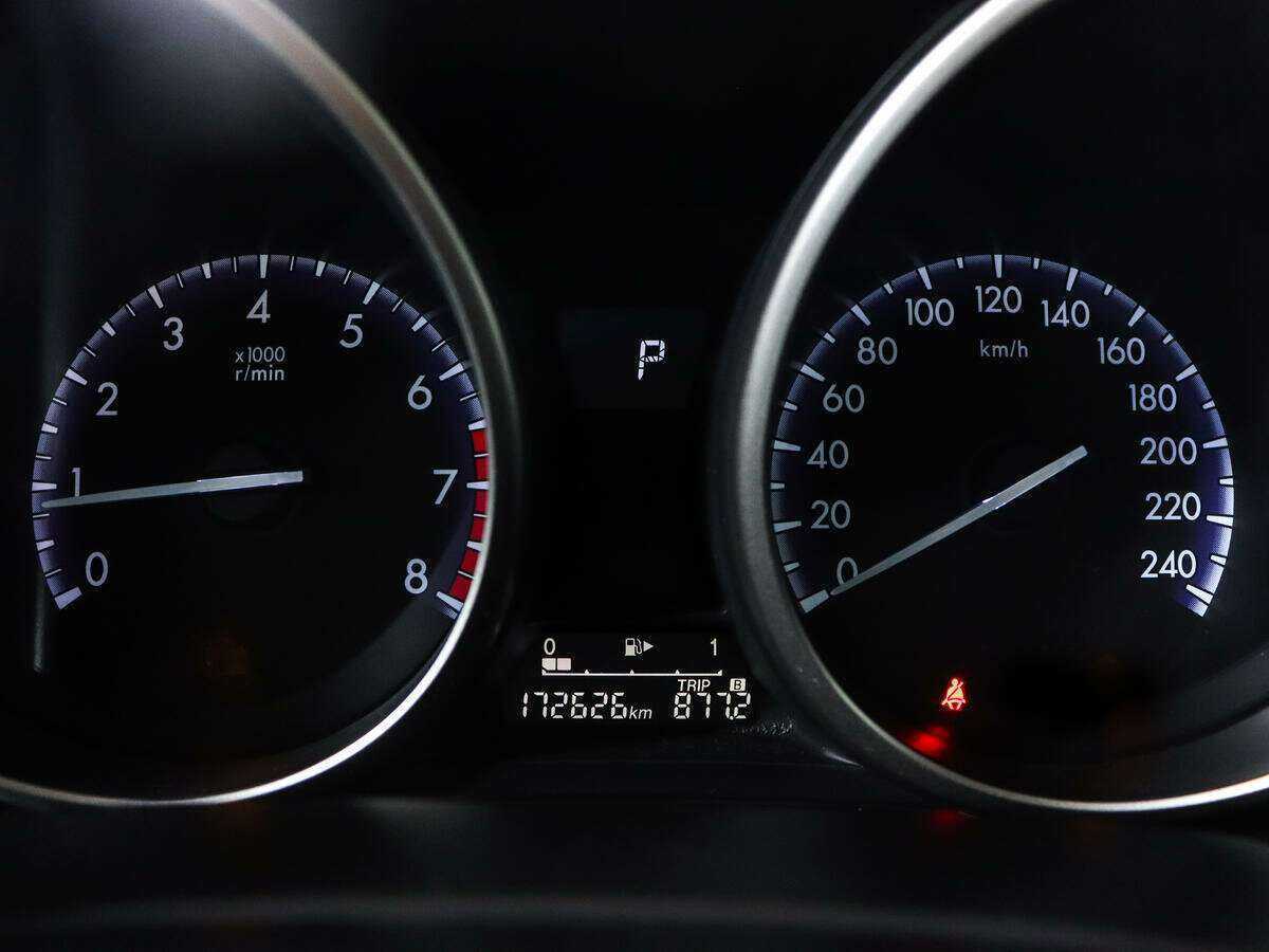 Mazda 3 с пробегом — 2012 год. Фото: #10