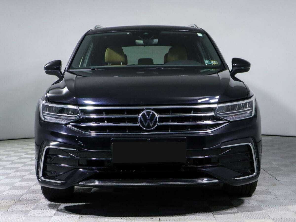 Volkswagen Tiguan с пробегом — 2022 год. Фото: #1