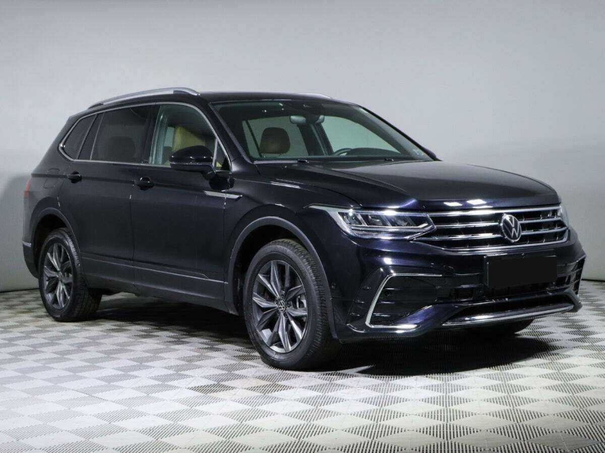 Volkswagen Tiguan с пробегом — 2022 год. Фото: #2