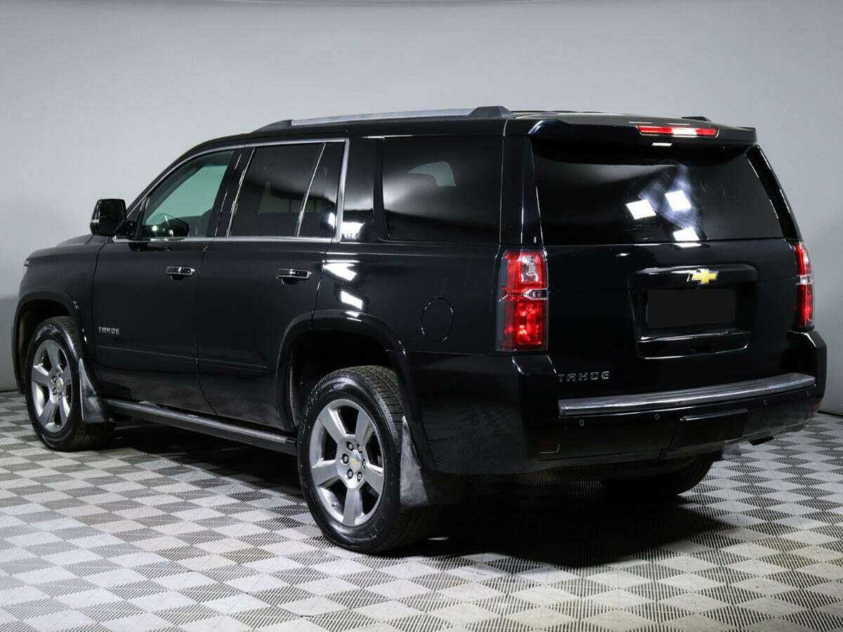 Chevrolet Tahoe с пробегом — 2016 год. Фото: #4