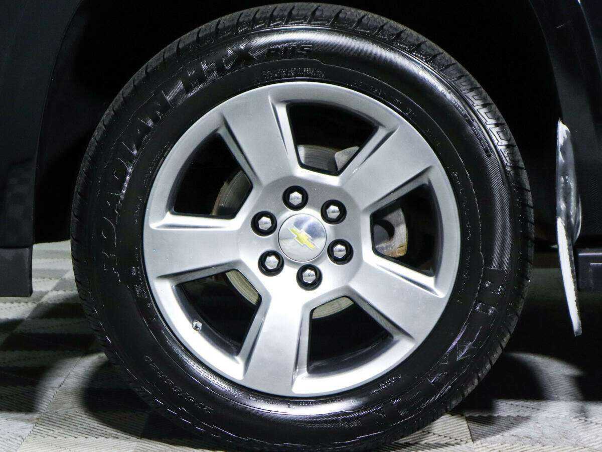 Chevrolet Tahoe с пробегом — 2016 год. Фото: #24