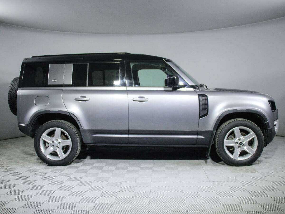 Land Rover Defender с пробегом — 2020 год. Фото: #3