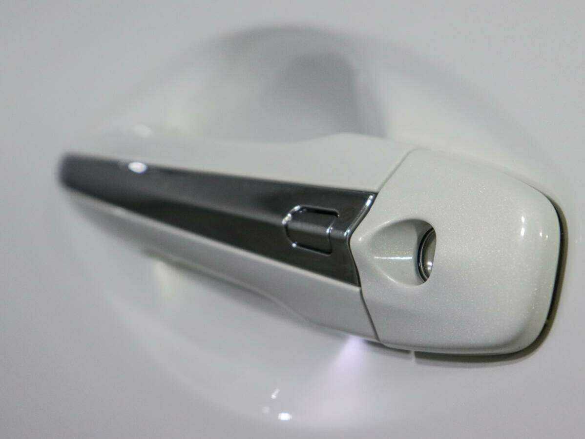 Infiniti Q50 с пробегом — 2014 год. Фото: #14