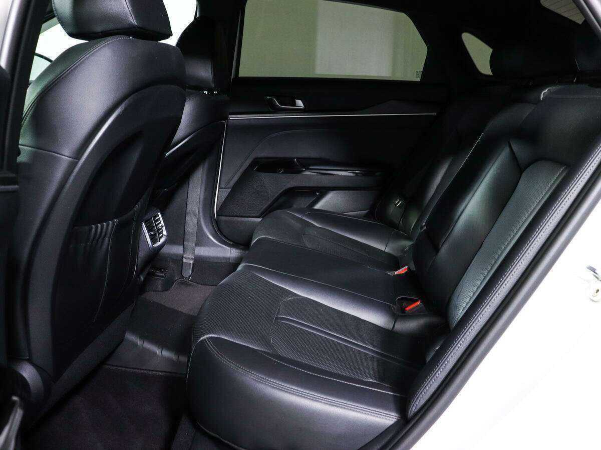 Kia K5 с пробегом — 2021 год. Фото: #7