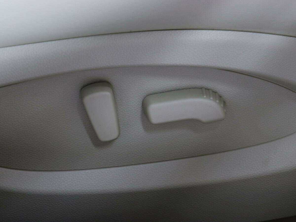 Infiniti EX с пробегом — 2011 год. Фото: #13