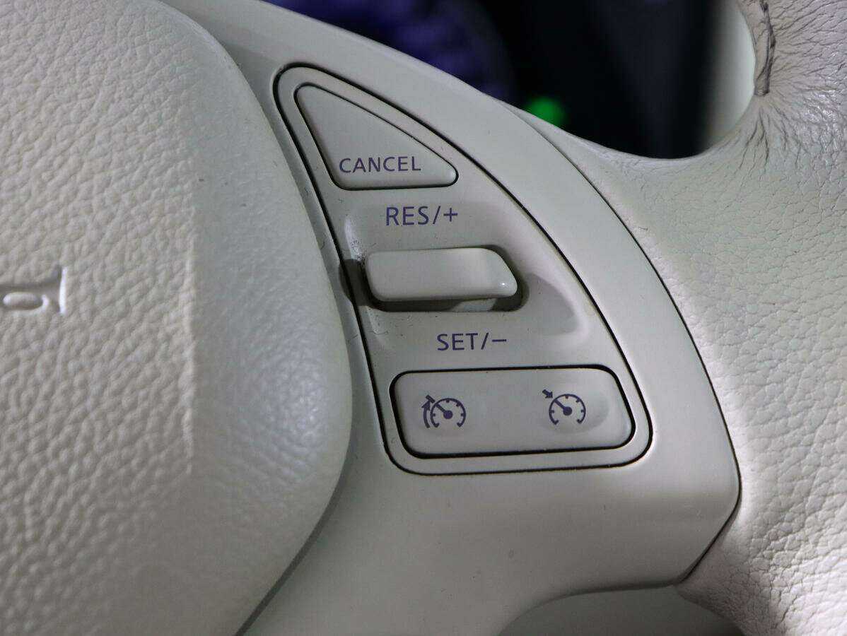 Infiniti EX с пробегом — 2011 год. Фото: #16