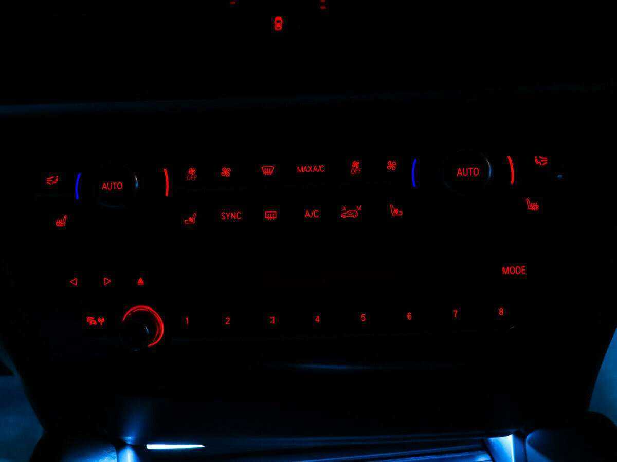 BMW X5 M с пробегом — 2015 год. Фото: #17