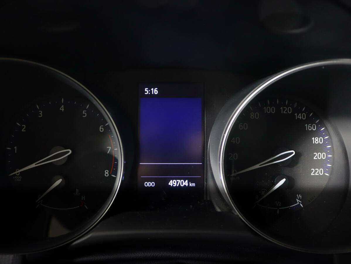 Toyota C-HR с пробегом — 2019 год. Фото: #8