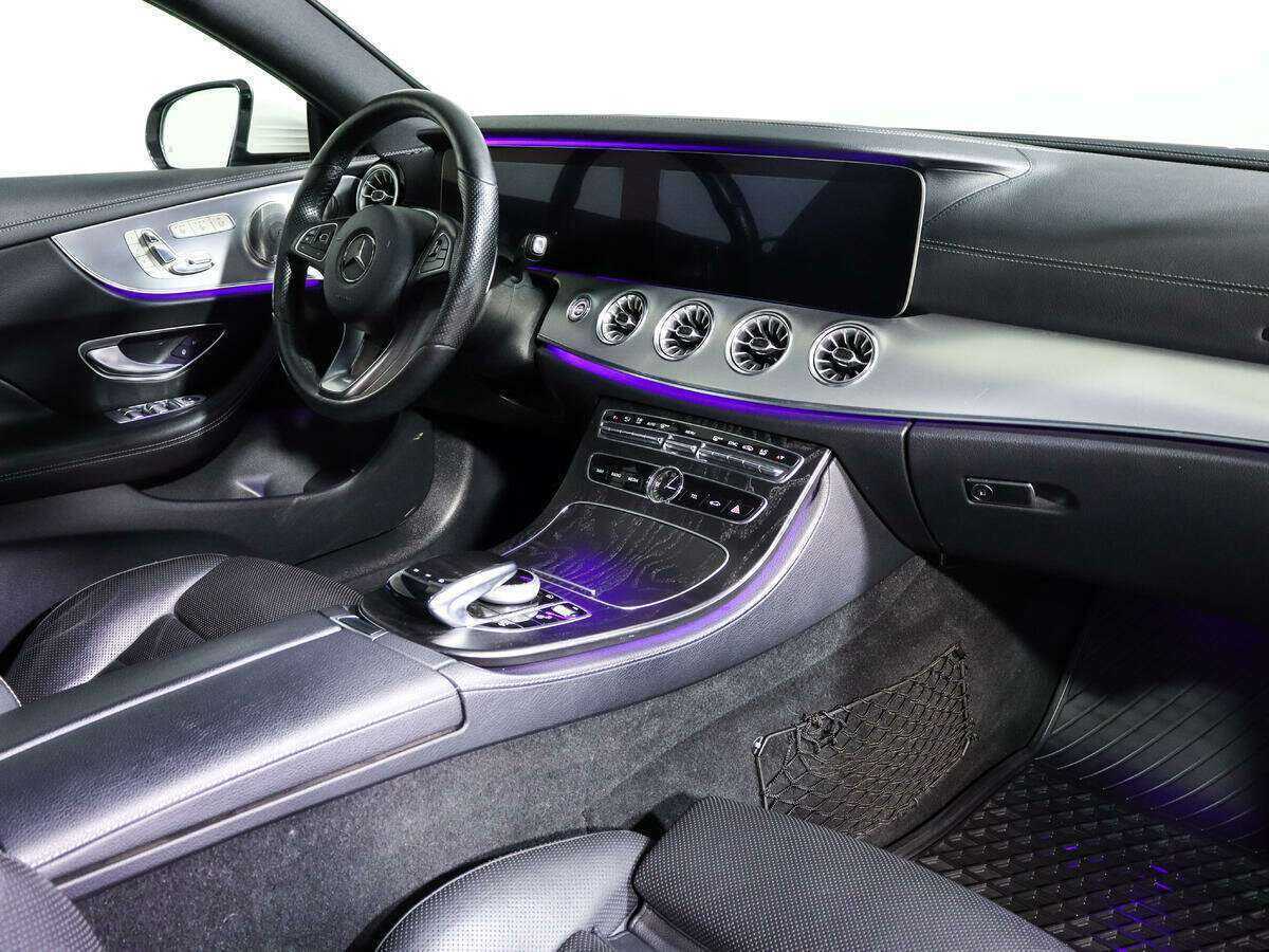 Mercedes-Benz E-Класс с пробегом — 2017 год. Фото: #6