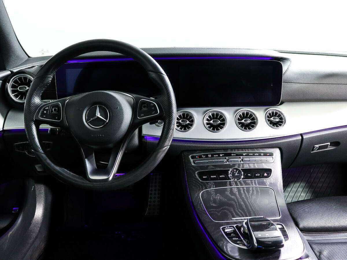Mercedes-Benz E-Класс с пробегом — 2017 год. Фото: #9