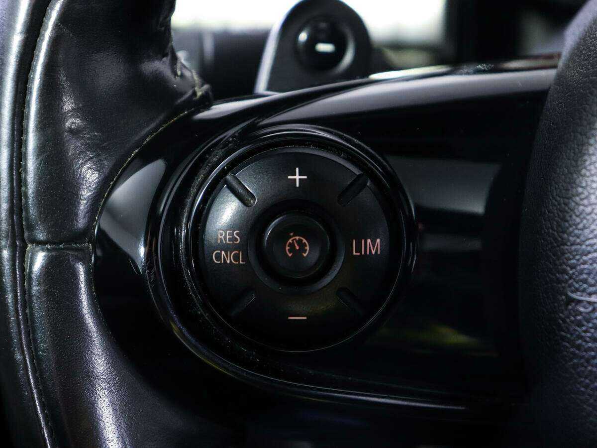 Mini Clubman с пробегом — 2016 год. Фото: #13