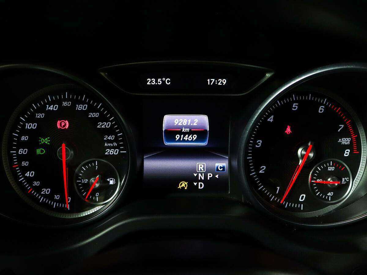 Mercedes-Benz CLA с пробегом — 2016 год. Фото: #9