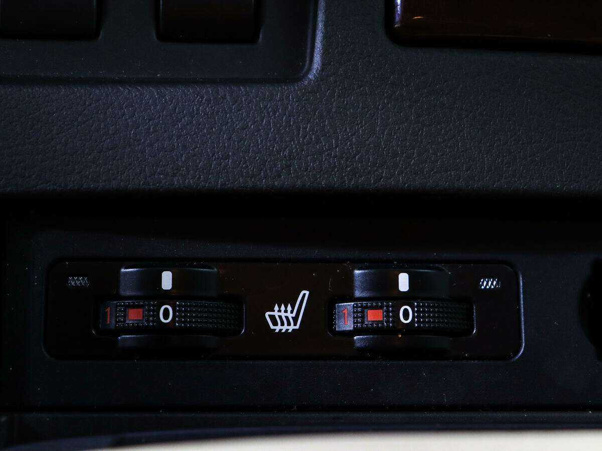 Lexus RX с пробегом — 2012 год. Фото: #14