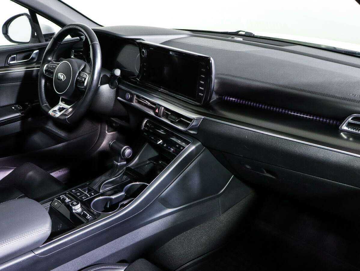 Kia K5 с пробегом — 2021 год. Фото: #6