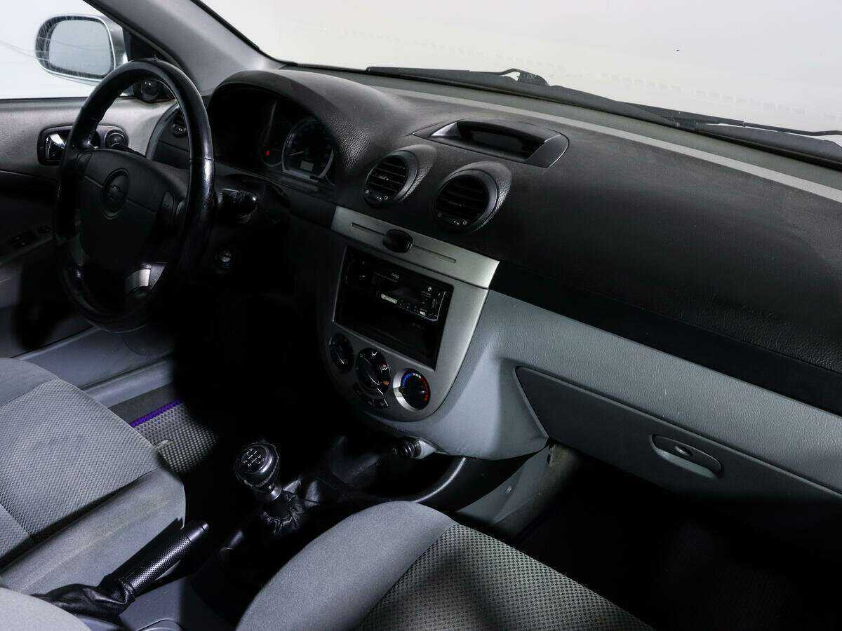 Chevrolet Lacetti с пробегом — 2008 год. Фото: #5