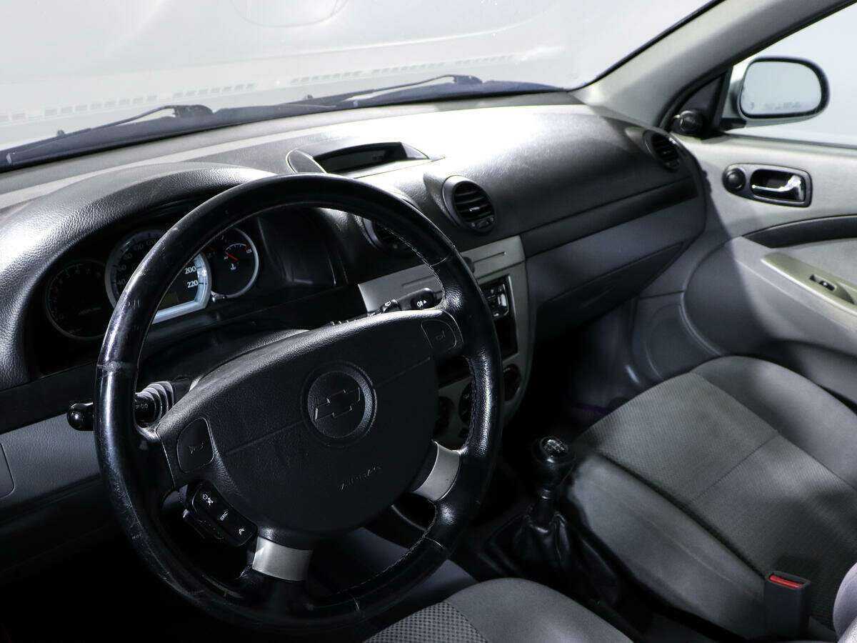 Chevrolet Lacetti с пробегом — 2008 год. Фото: #10