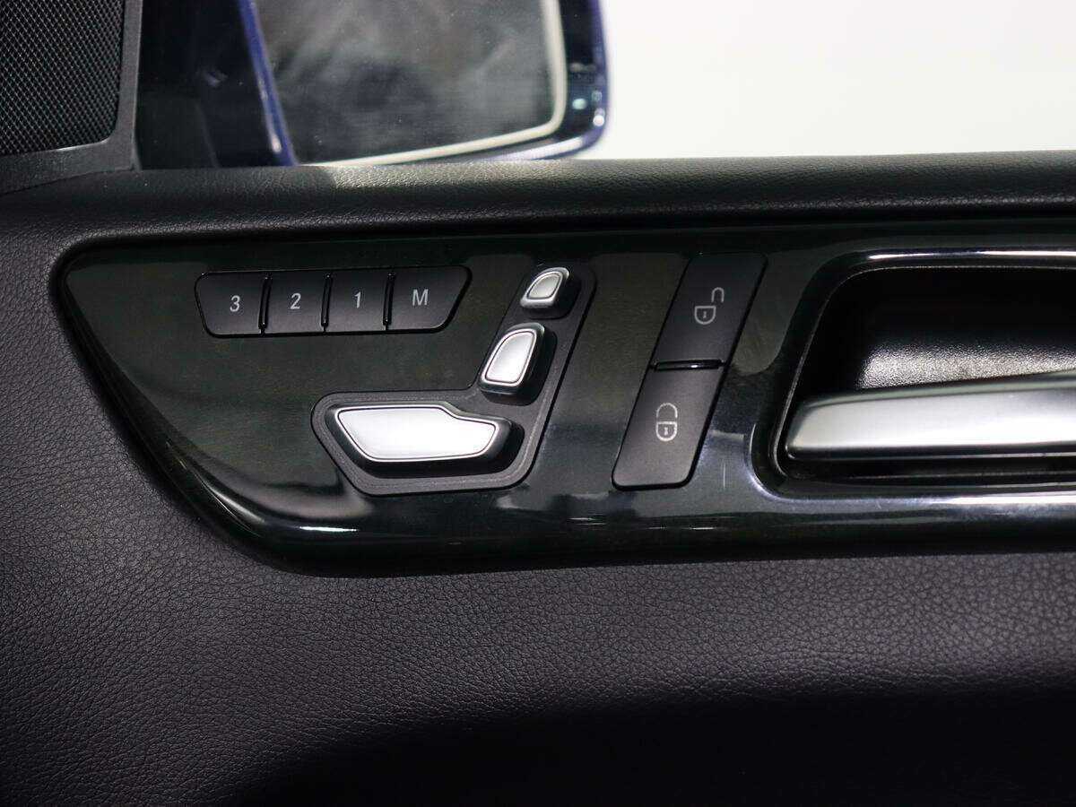 Mercedes-Benz GLE с пробегом — 2015 год. Фото: #23