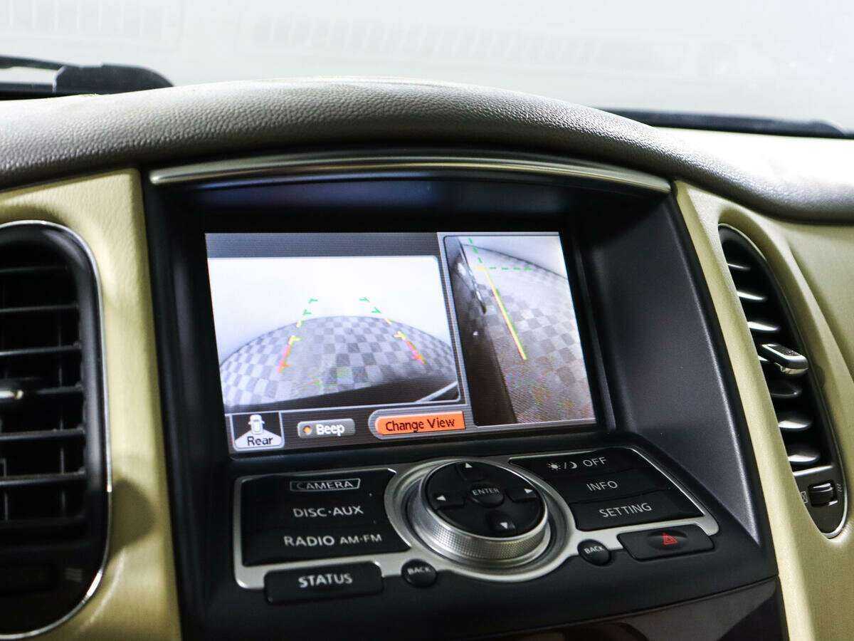 Infiniti EX с пробегом — 2008 год. Фото: #11