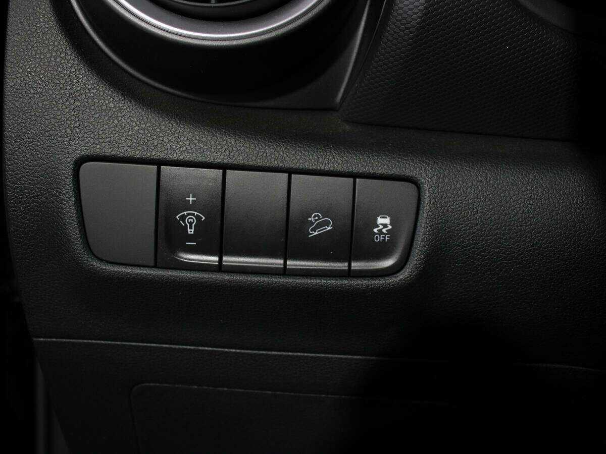 Hyundai Kona с пробегом — 2021 год. Фото: #13