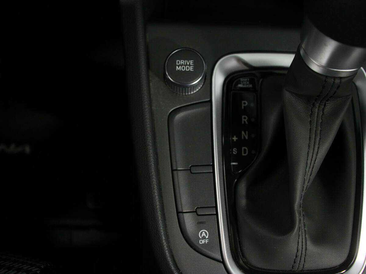 Hyundai Kona с пробегом — 2021 год. Фото: #15