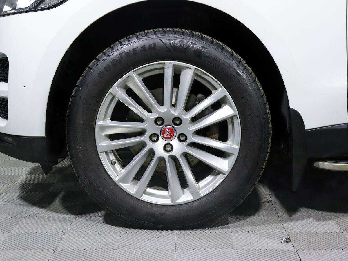 Jaguar F-Pace с пробегом — 2017 год. Фото: #14