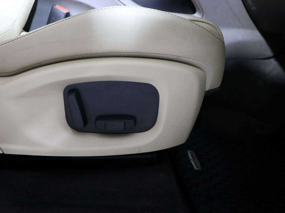 Jaguar F-Pace с пробегом — 2017 год. Фото: #16