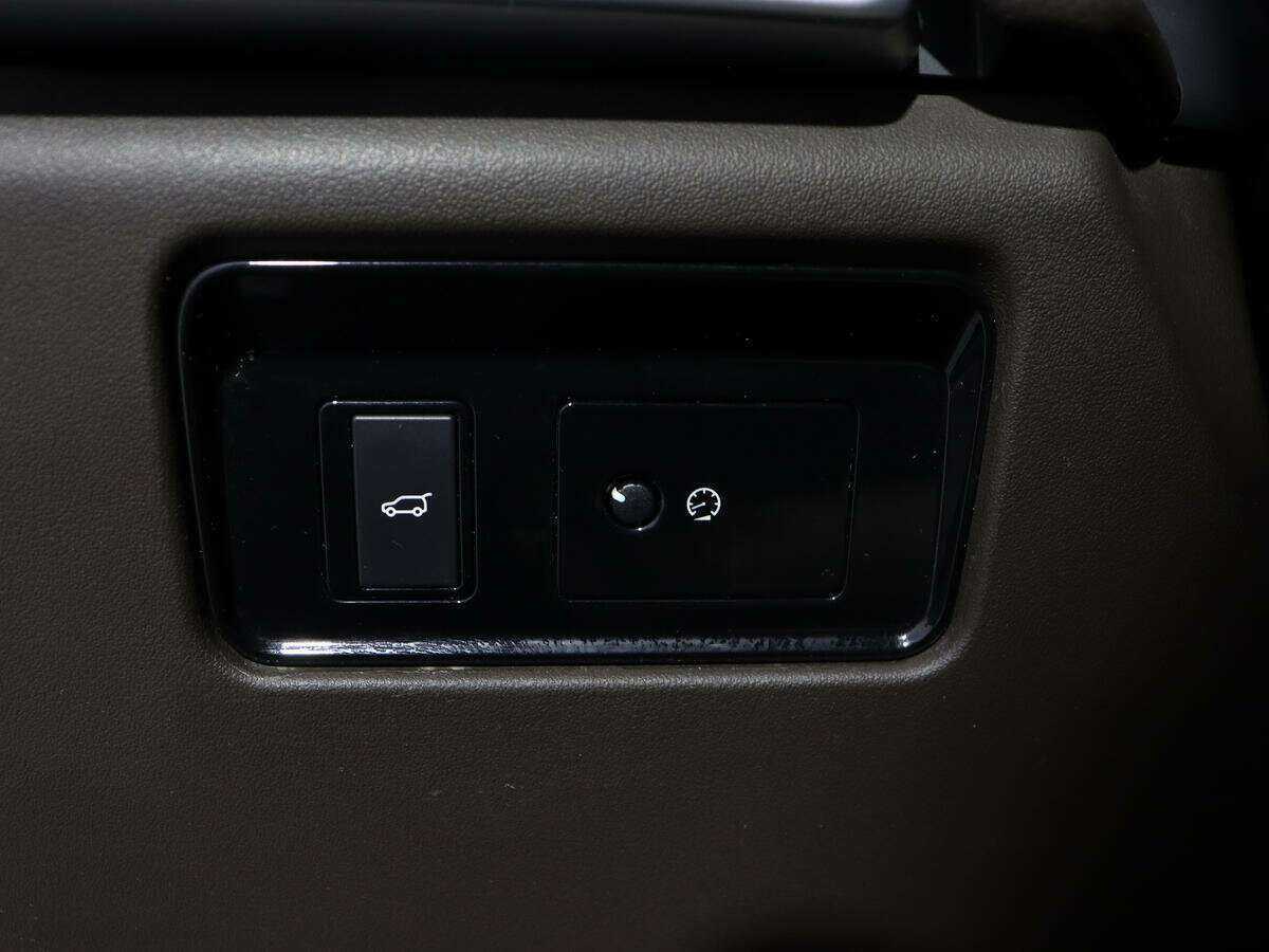 Jaguar F-Pace с пробегом — 2017 год. Фото: #22