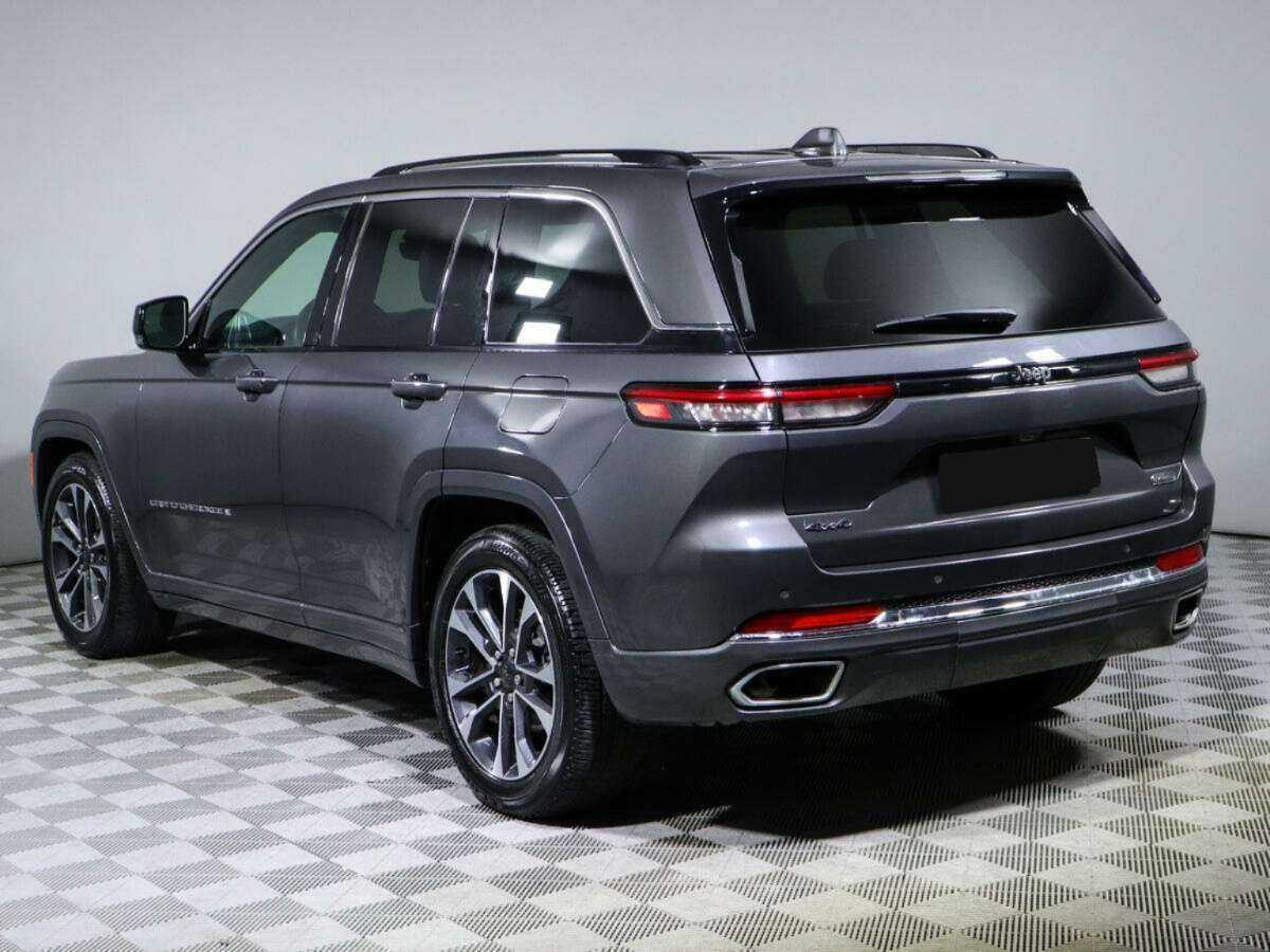 Jeep Grand Cherokee с пробегом — 2022 год. Фото: #4