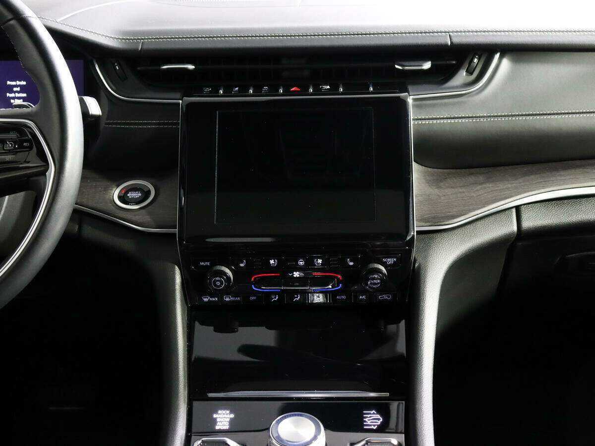 Jeep Grand Cherokee с пробегом — 2022 год. Фото: #9