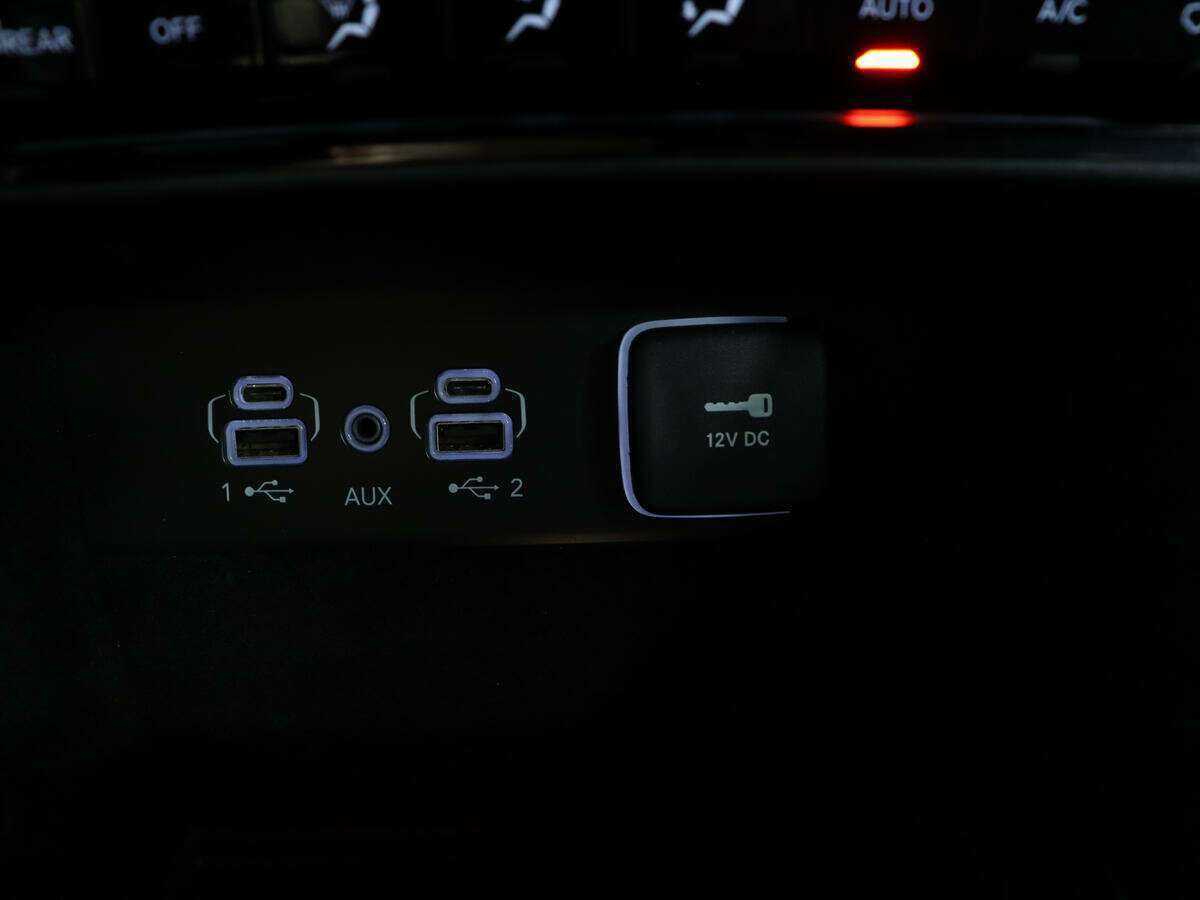 Jeep Grand Cherokee с пробегом — 2022 год. Фото: #24