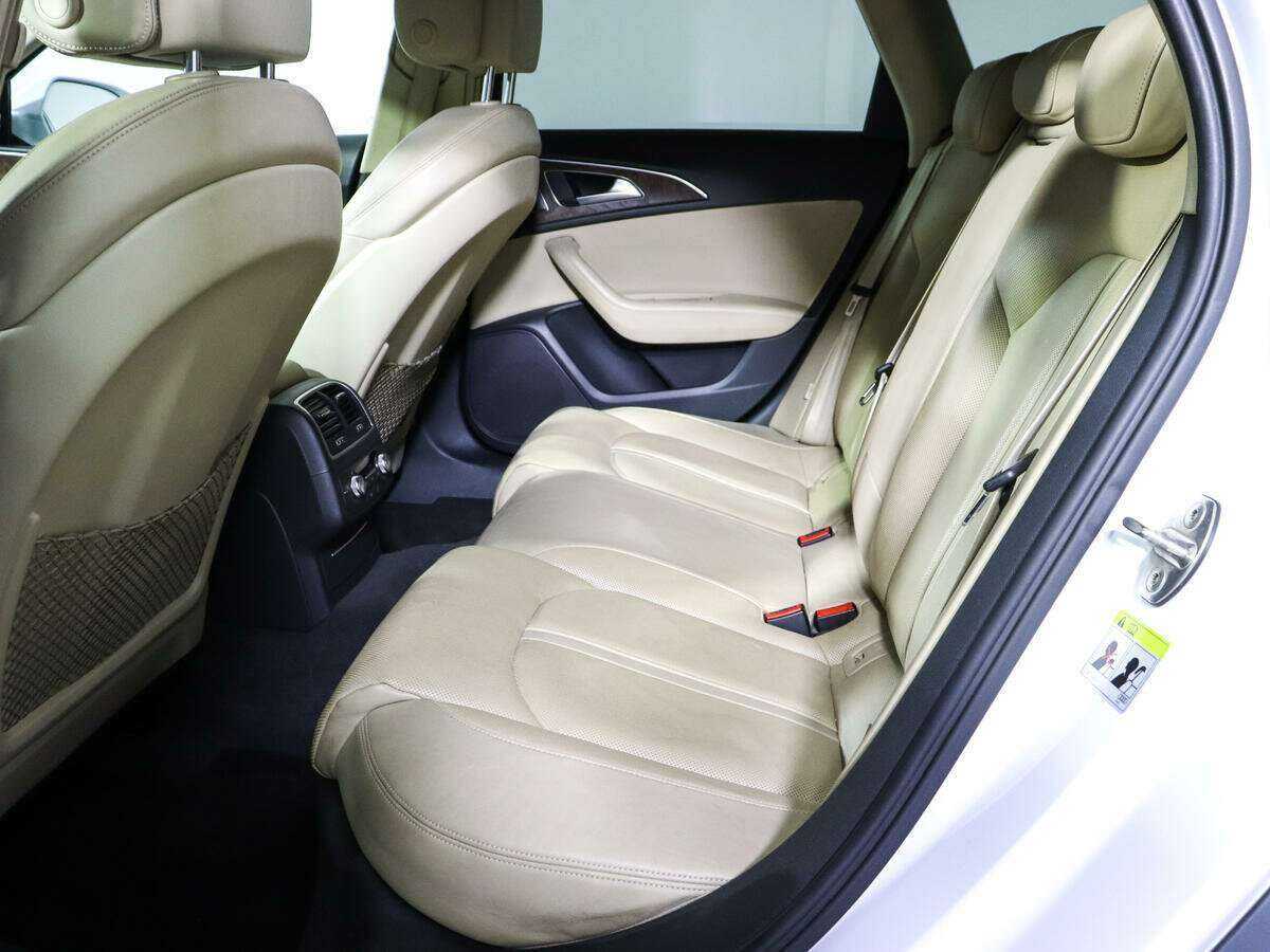 Audi A6 allroad с пробегом — 2015 год. Фото: #6