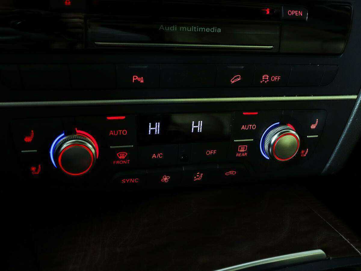 Audi A6 allroad с пробегом — 2015 год. Фото: #17