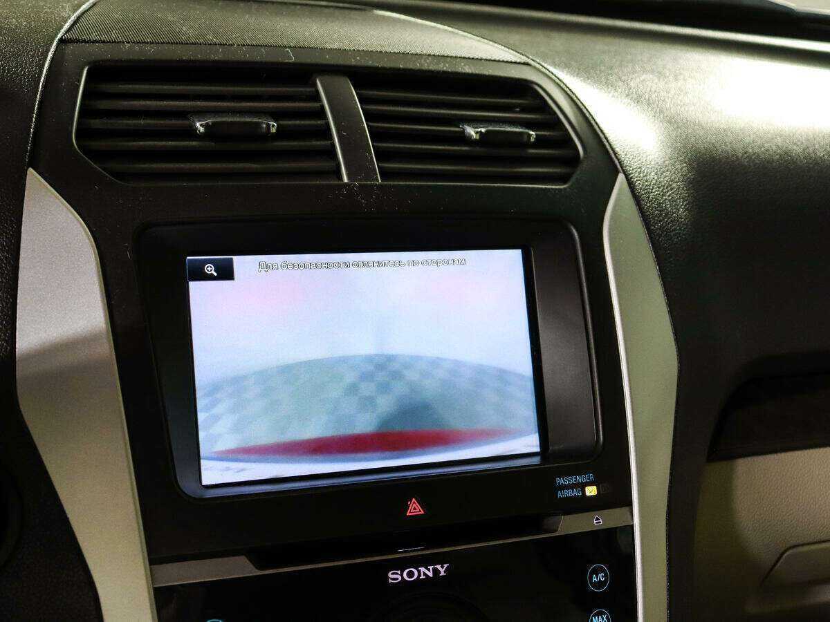 Ford Explorer с пробегом — 2012 год. Фото: #14