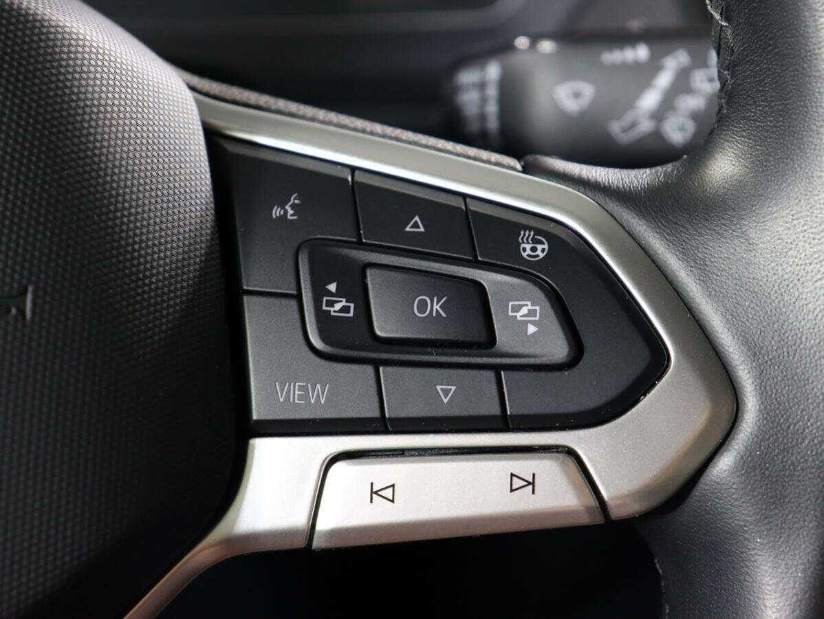 Volkswagen Tiguan с пробегом — 2021 год. Фото: #24