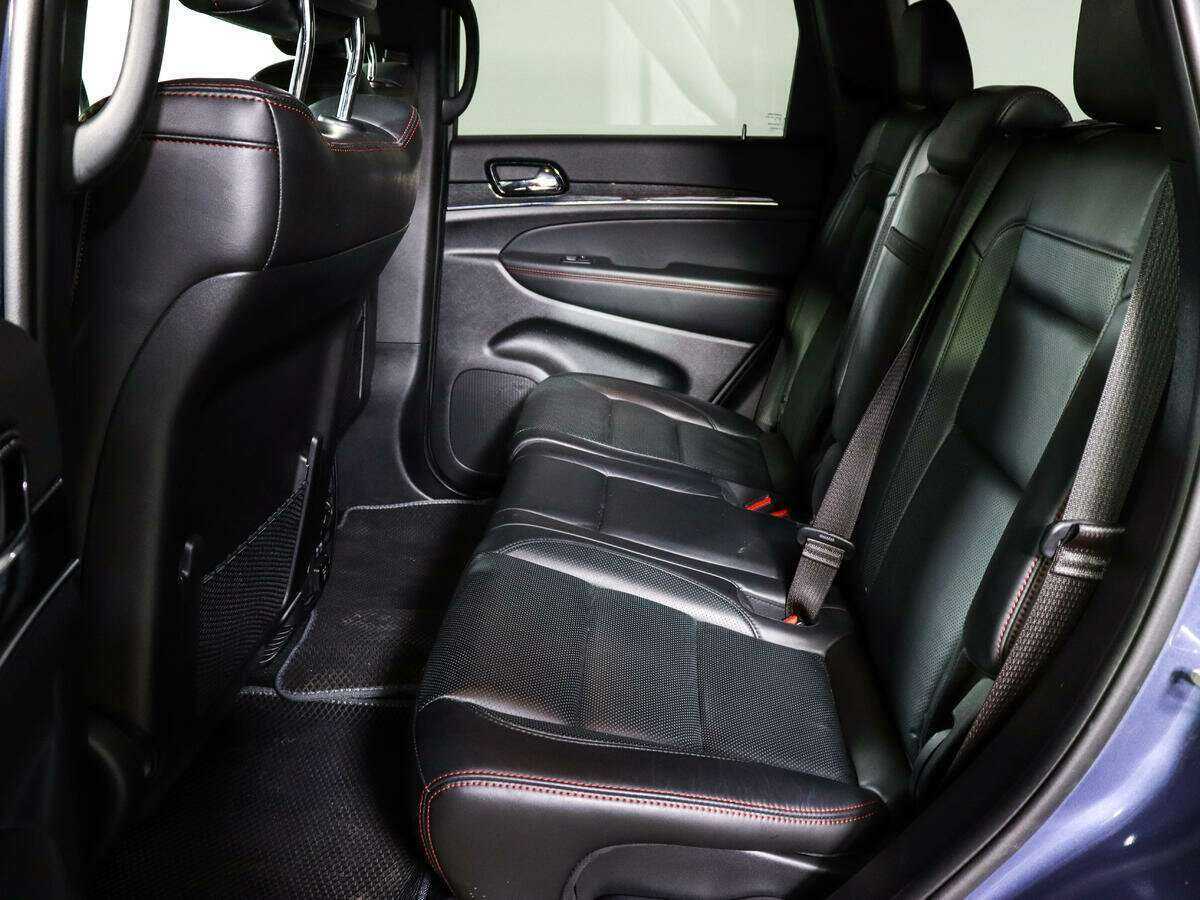 Jeep Grand Cherokee с пробегом — 2021 год. Фото: #9