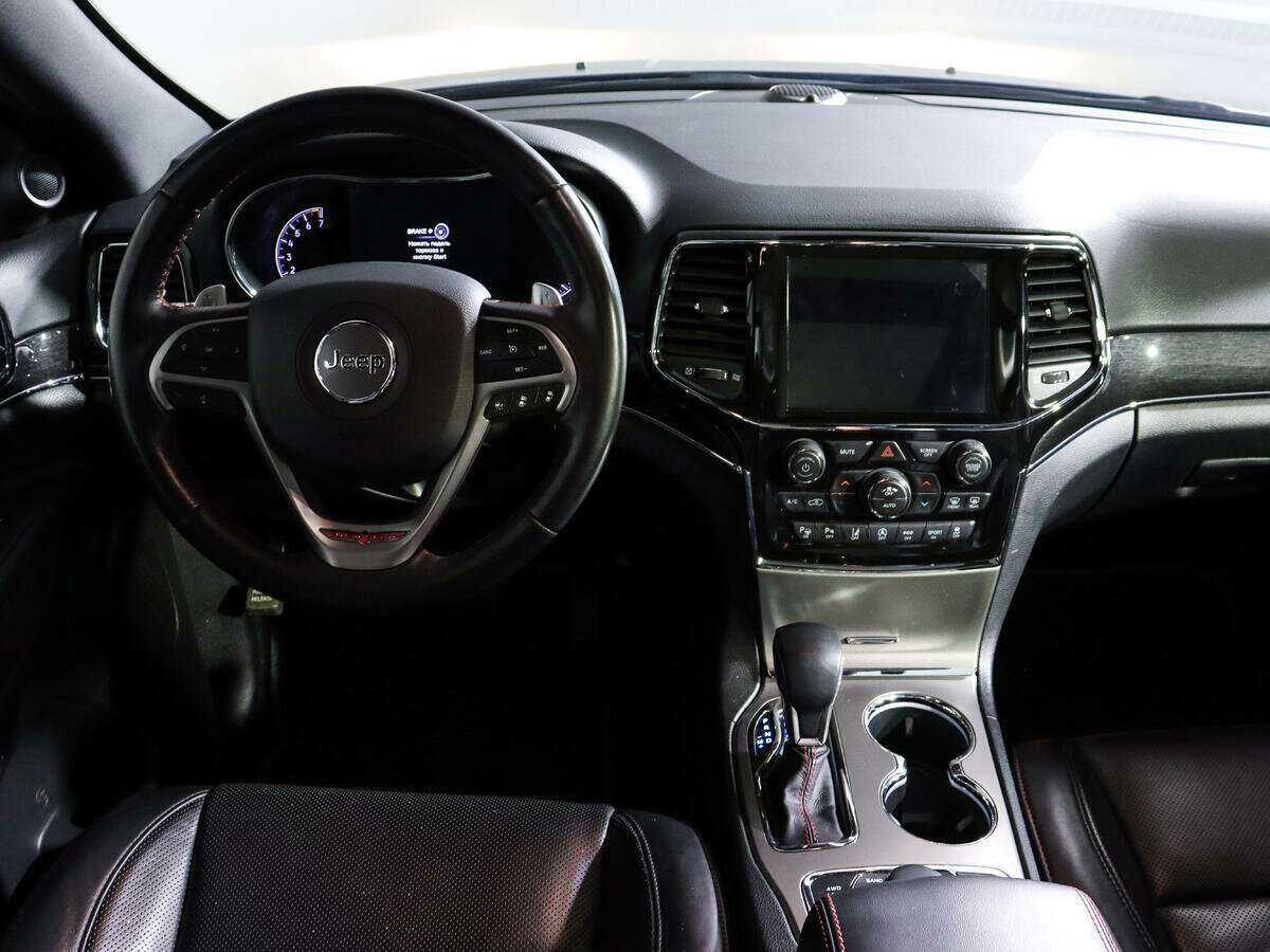 Jeep Grand Cherokee с пробегом — 2021 год. Фото: #11