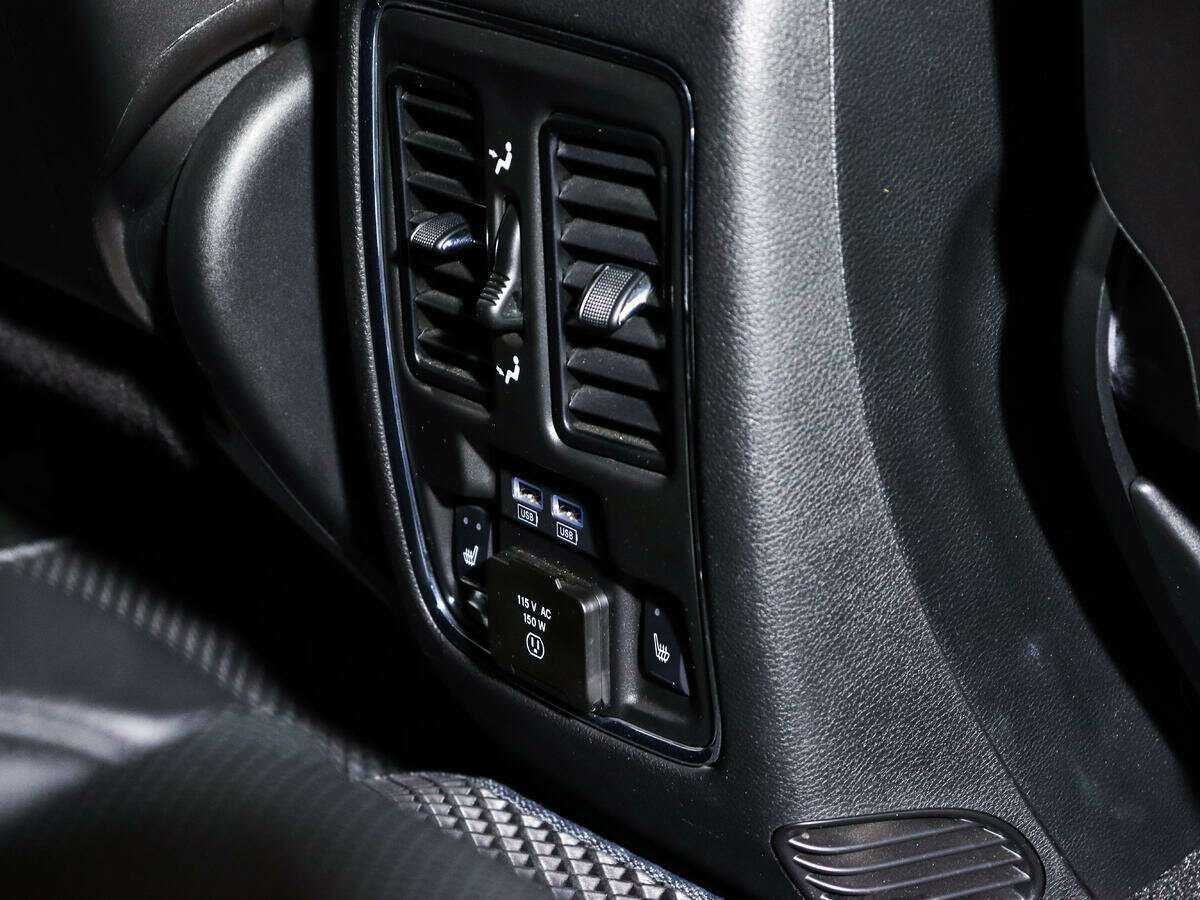 Jeep Grand Cherokee с пробегом — 2021 год. Фото: #12