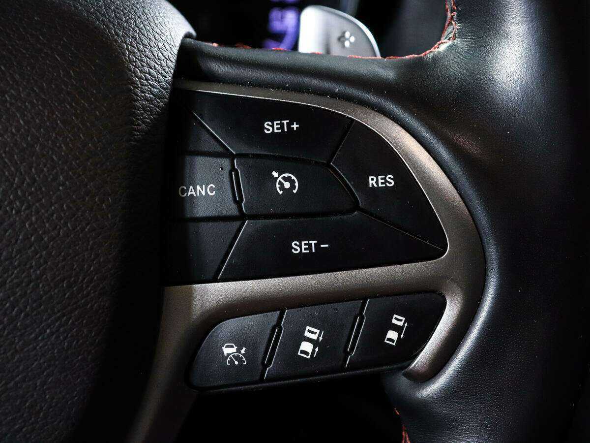 Jeep Grand Cherokee с пробегом — 2021 год. Фото: #20