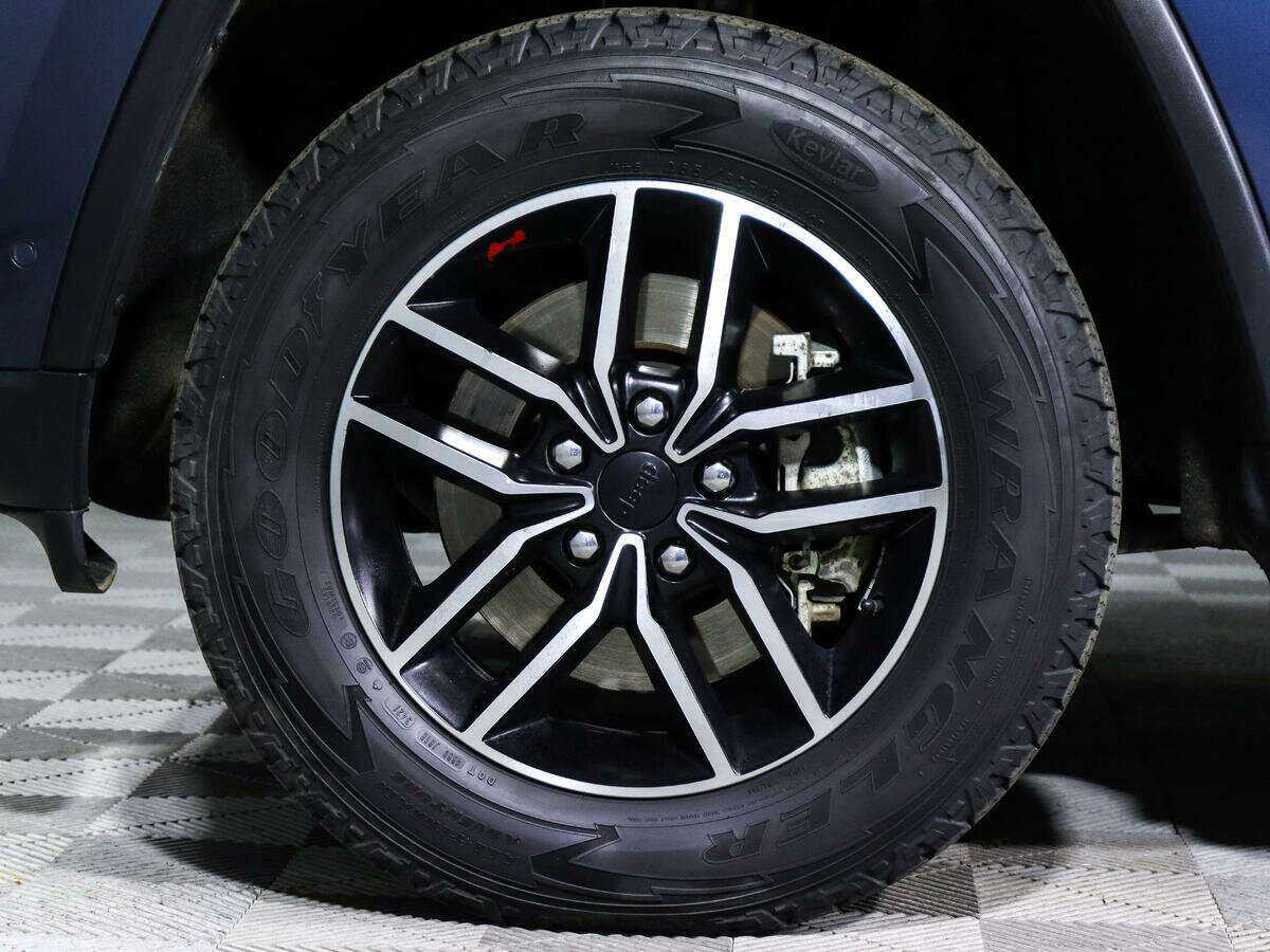 Jeep Grand Cherokee с пробегом — 2021 год. Фото: #23