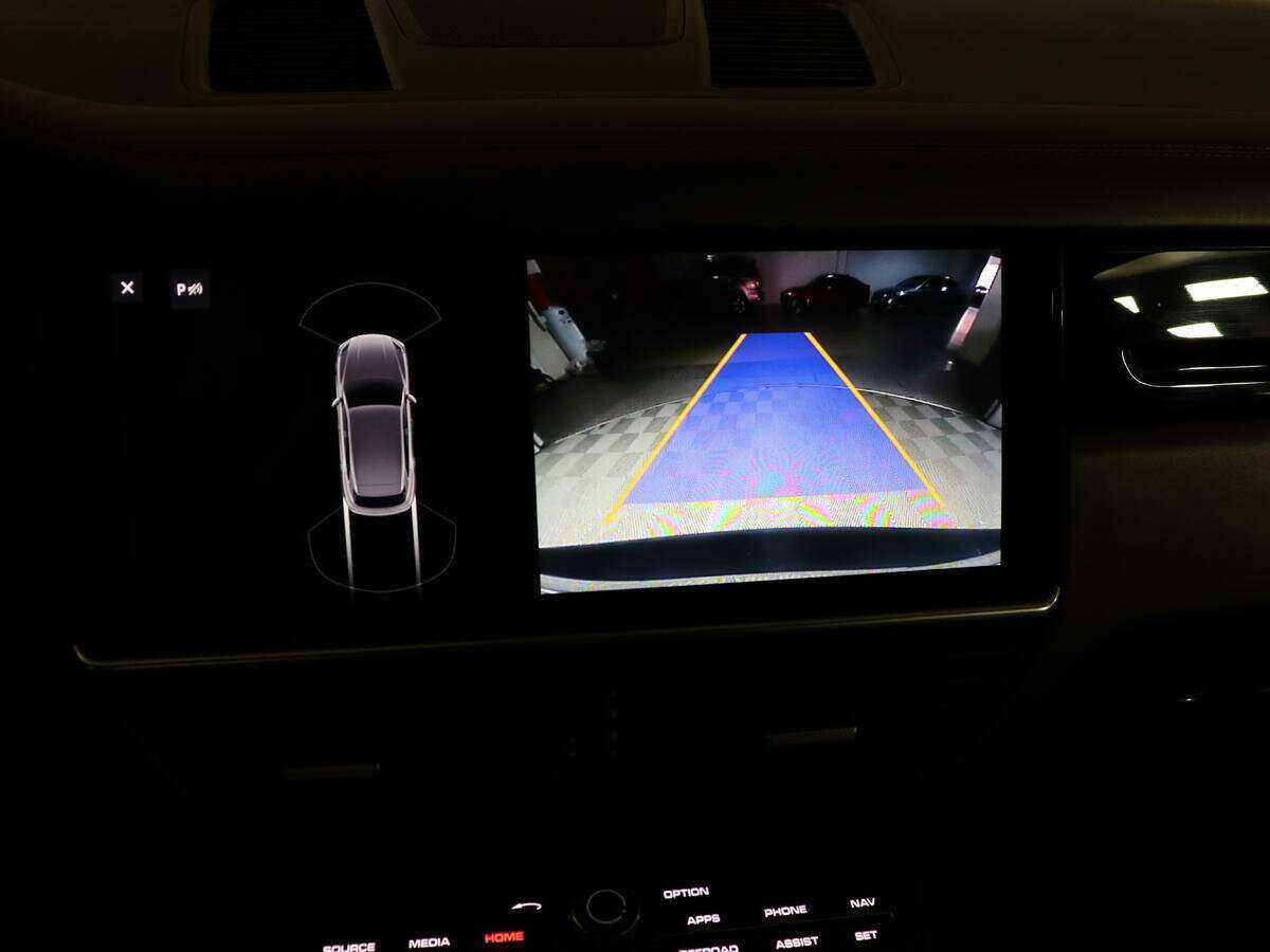 Porsche Cayenne с пробегом — 2019 год. Фото: #24