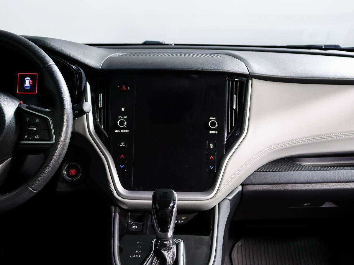 Subaru Outback с пробегом — 2019 год. Фото: #10