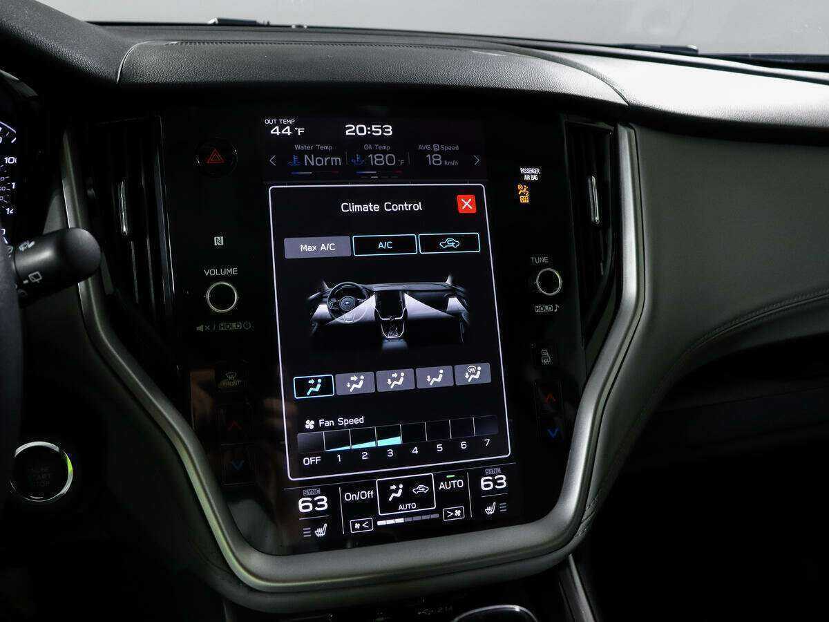 Subaru Outback с пробегом — 2019 год. Фото: #15