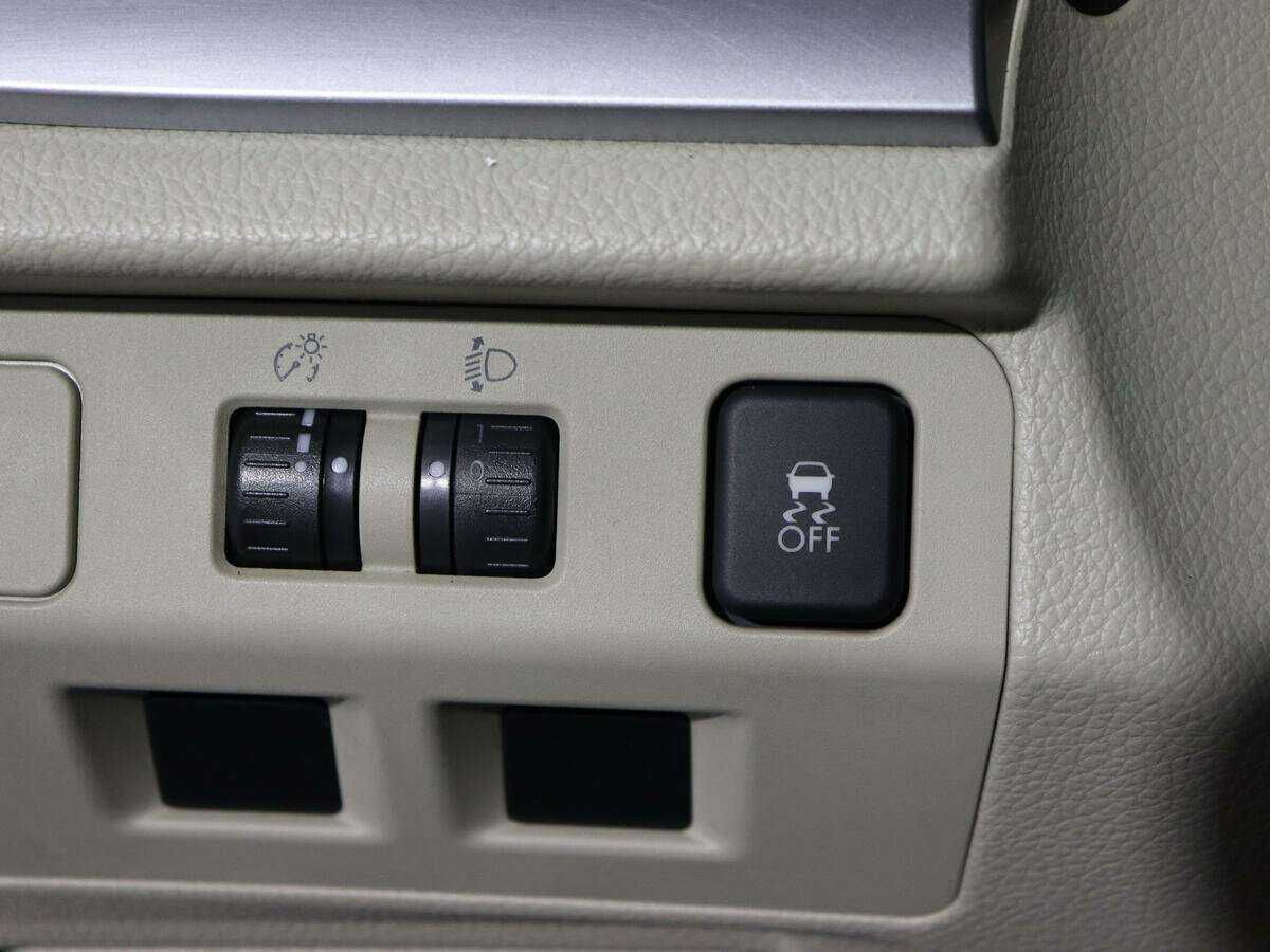 Subaru XV с пробегом — 2012 год. Фото: #14