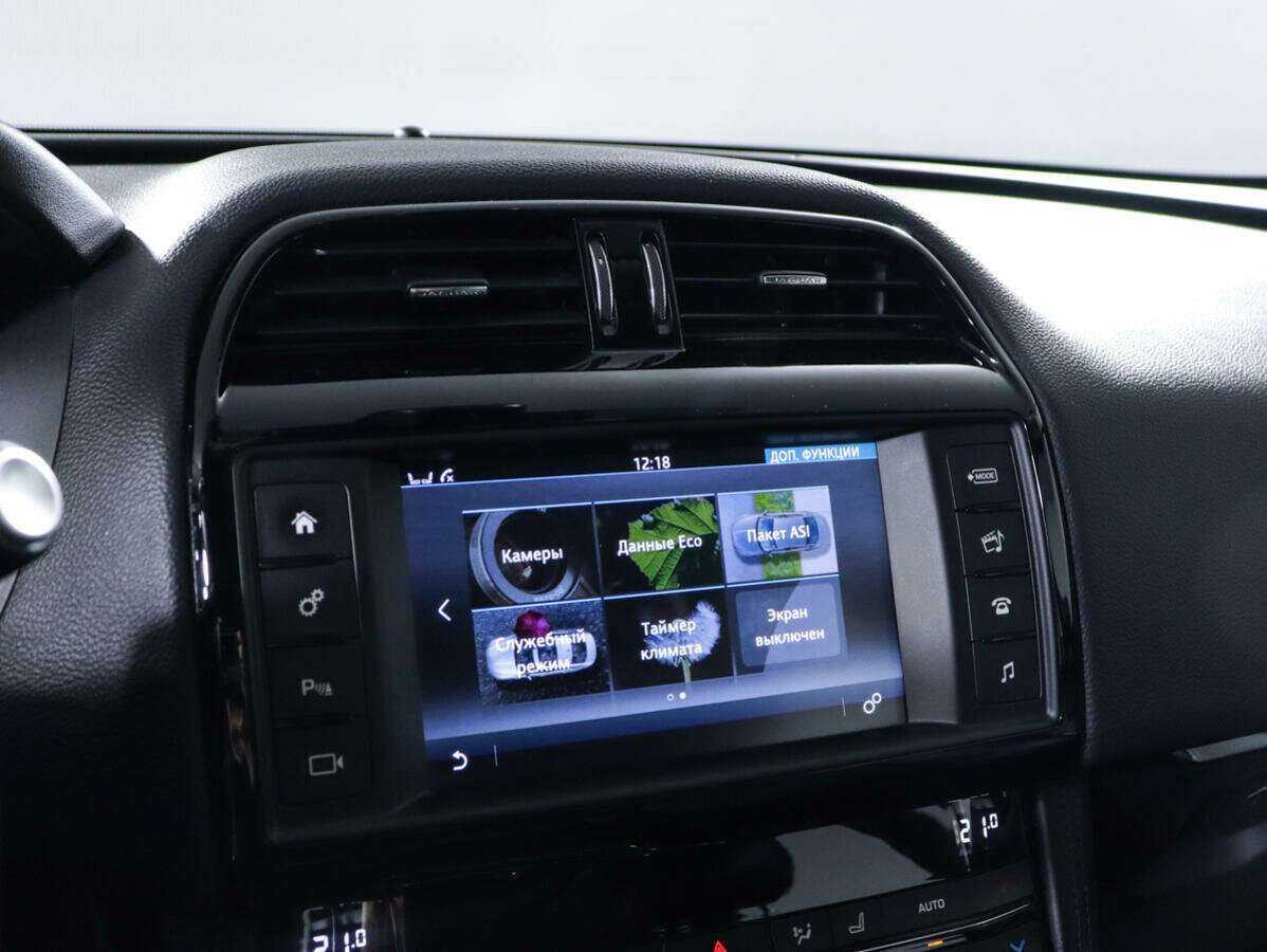 Jaguar F-Pace с пробегом — 2016 год. Фото: #16