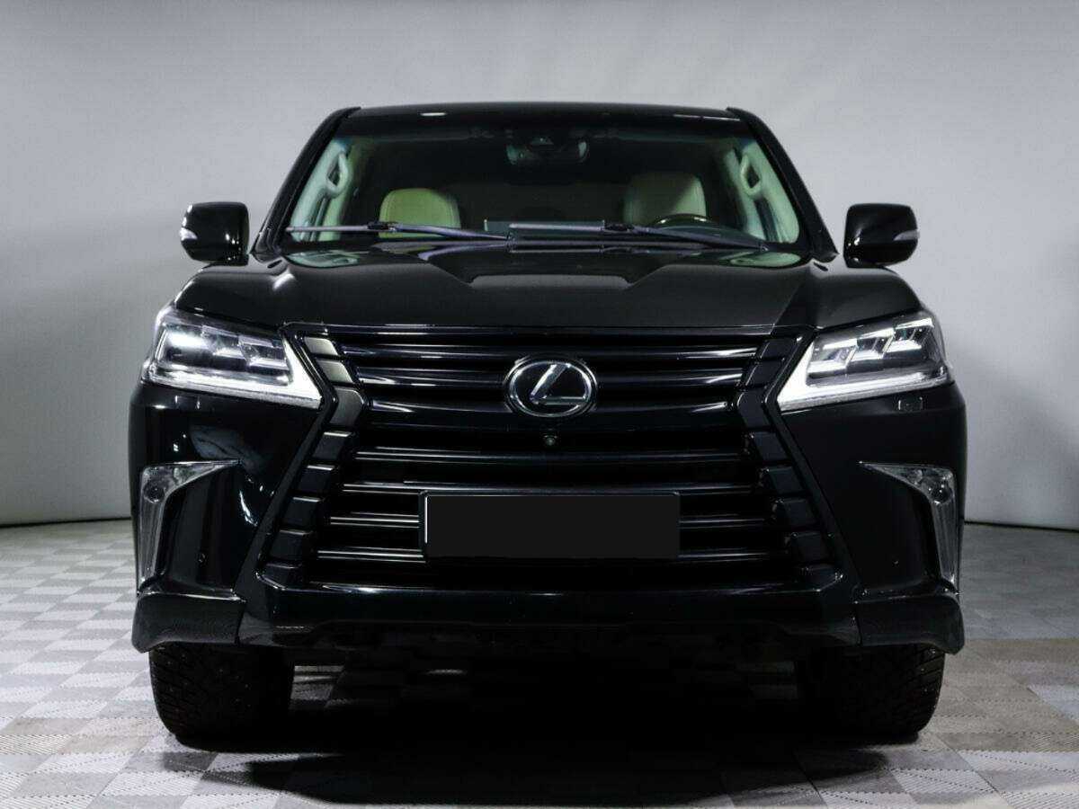 Lexus LX с пробегом — 2017 год. Фото: #1